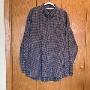 Nice soft cotton men’s shirt.